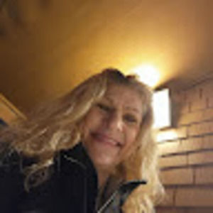 Meet your Posher, Vickie